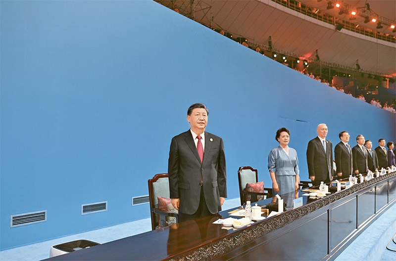 习近平：中国式现代化是强国建设、民族复兴的康庄大道「相关图片」